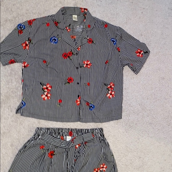 NWOT Japna 2 piece women’s lounge set❤️🖤 L - Picture 2 of 14